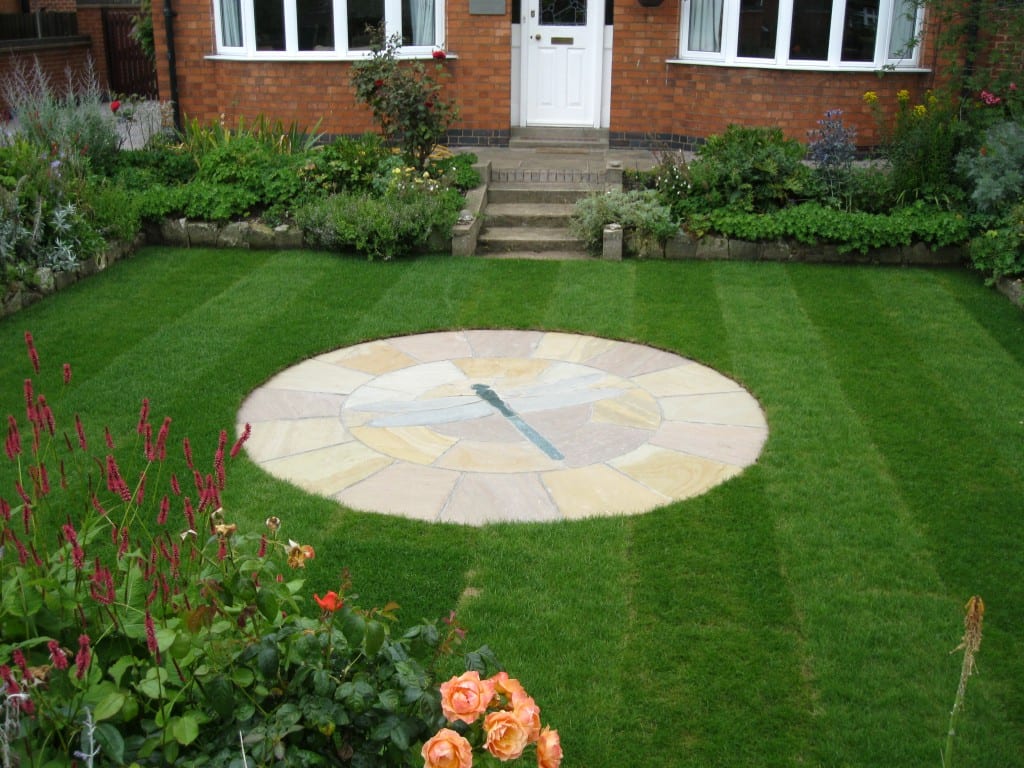 Lawn Patio Feature